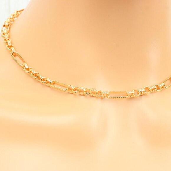 "Minimalist & Elegant Necklace Chain – Perfect for Women & Girls | UNVRC1525 - Picture 4 of 10